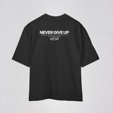 Camiseta Oversized Premium NEVER GIVE UP da URBRAND