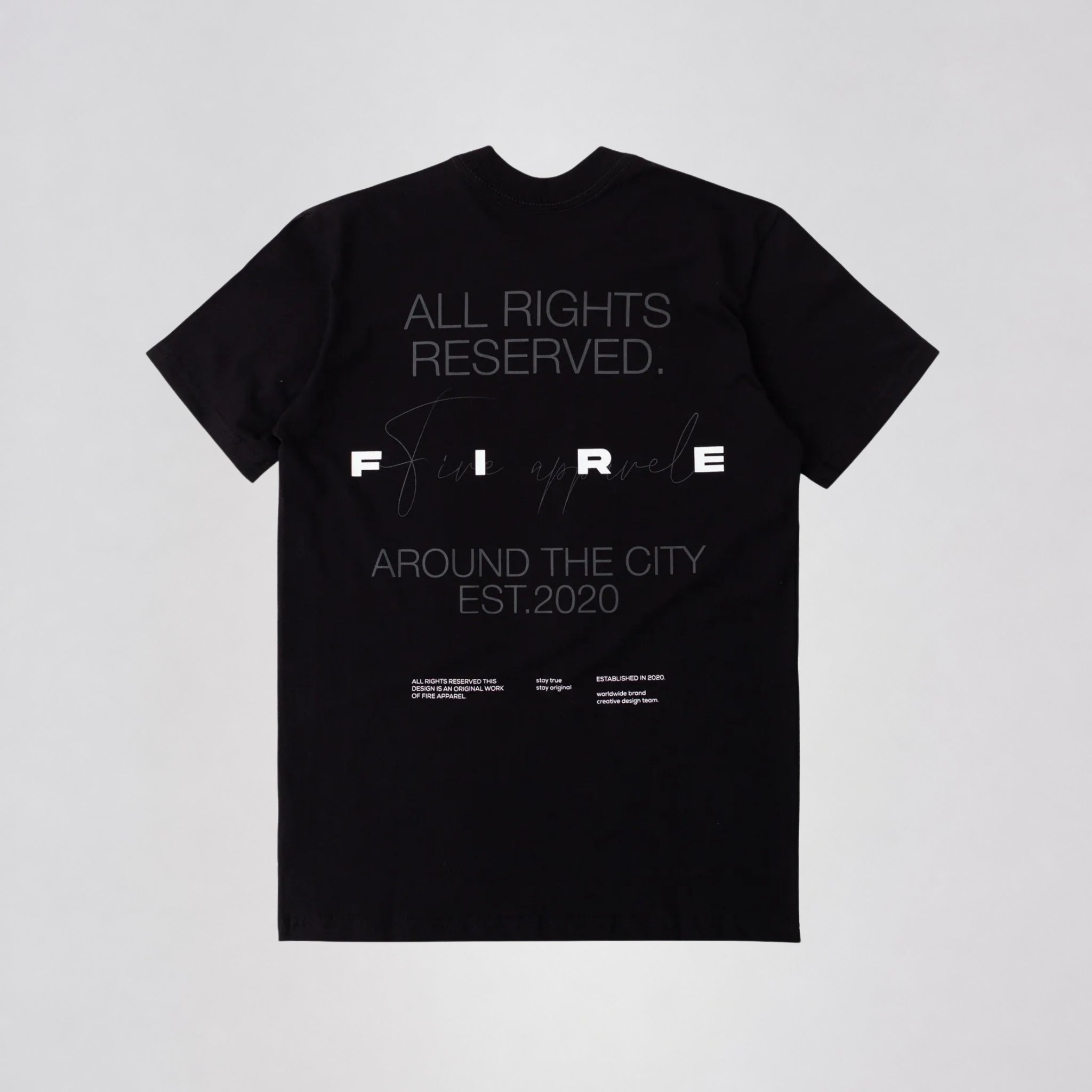 Camiseta Fire Essential Design Preta