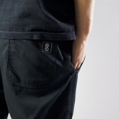 CALÇA SARJA BÁSICA RETA PREMIUM