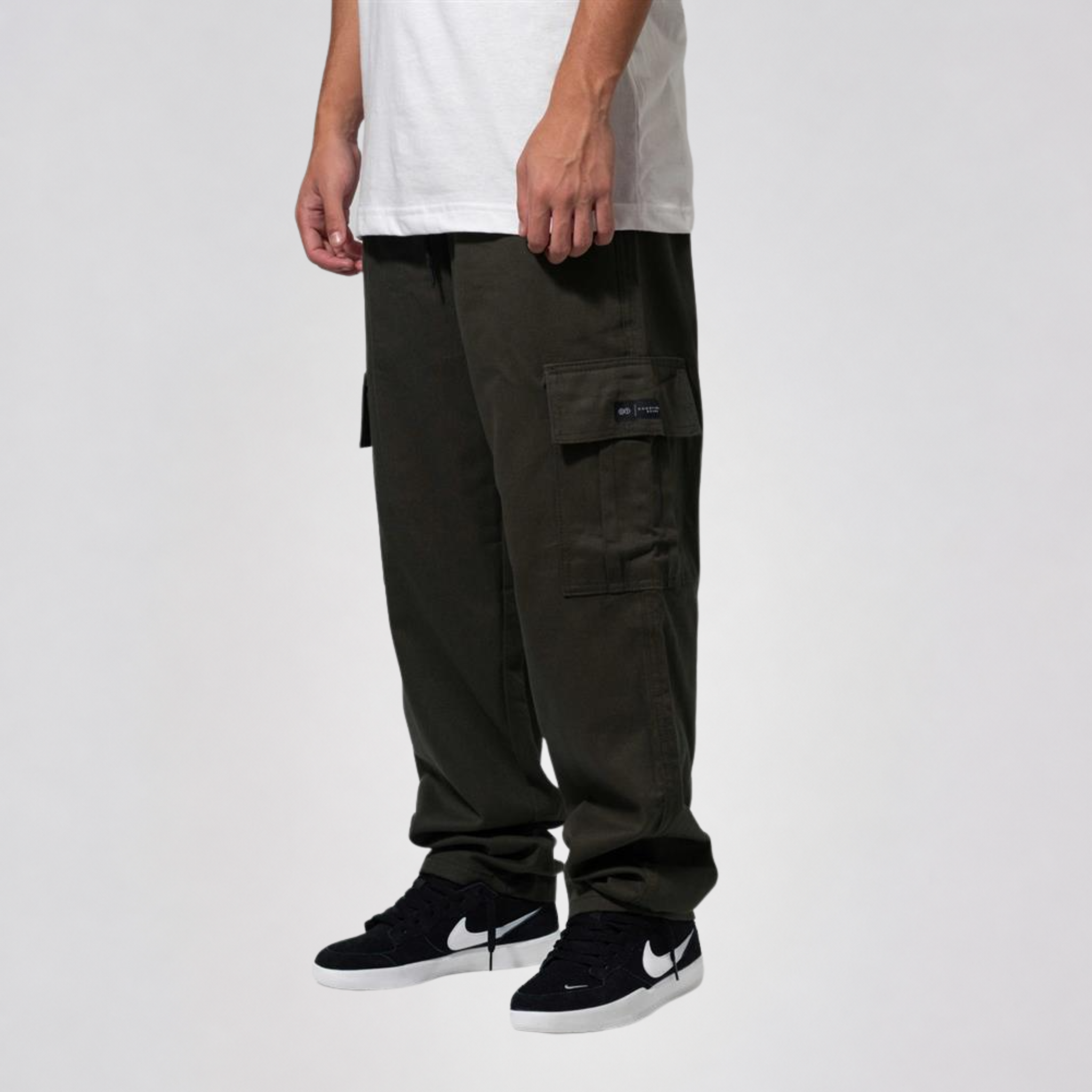 CALÇA SARJA CARGO RETA PREMIUM