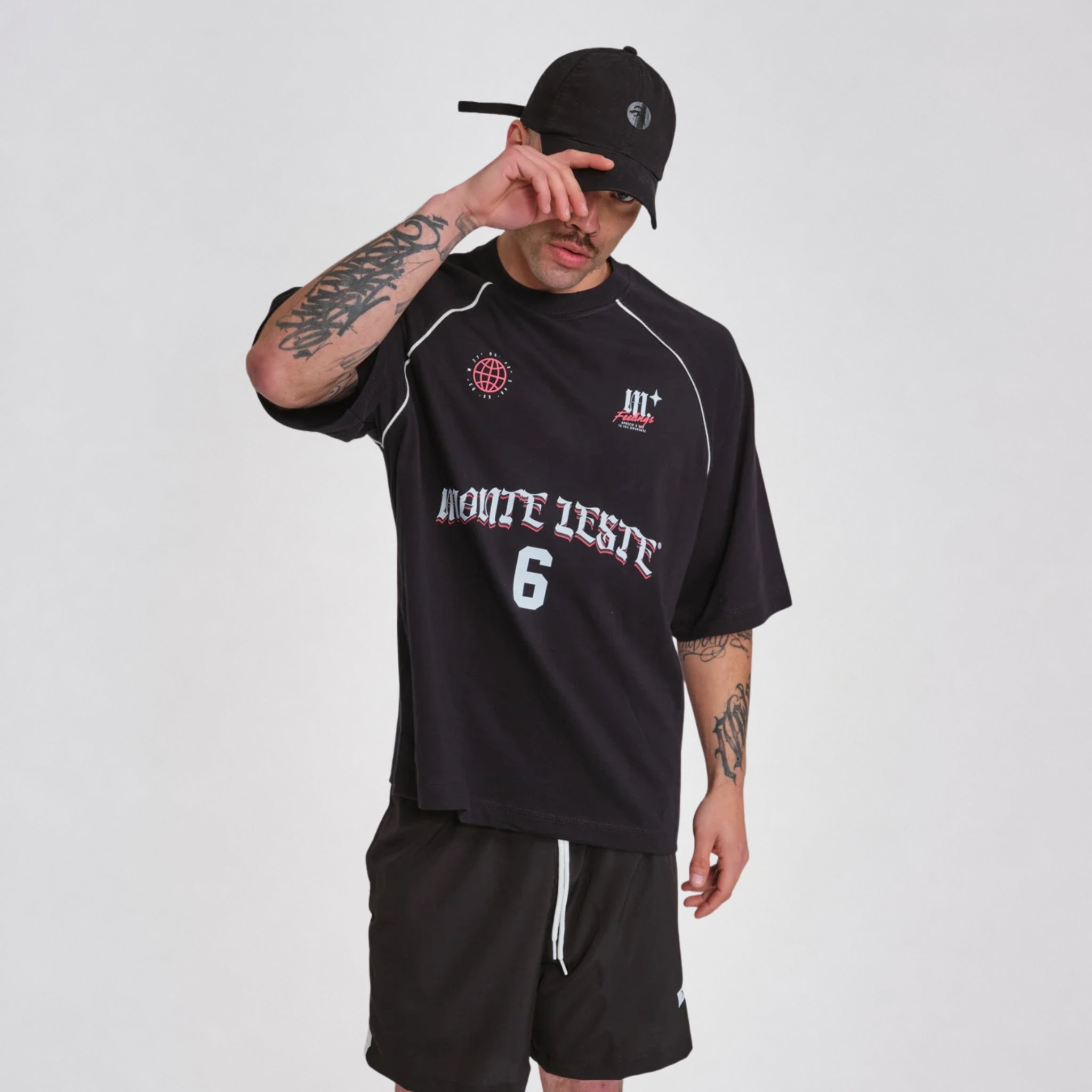 Camiseta Raglan Oversized Monte Leste Feelings 6 Preta