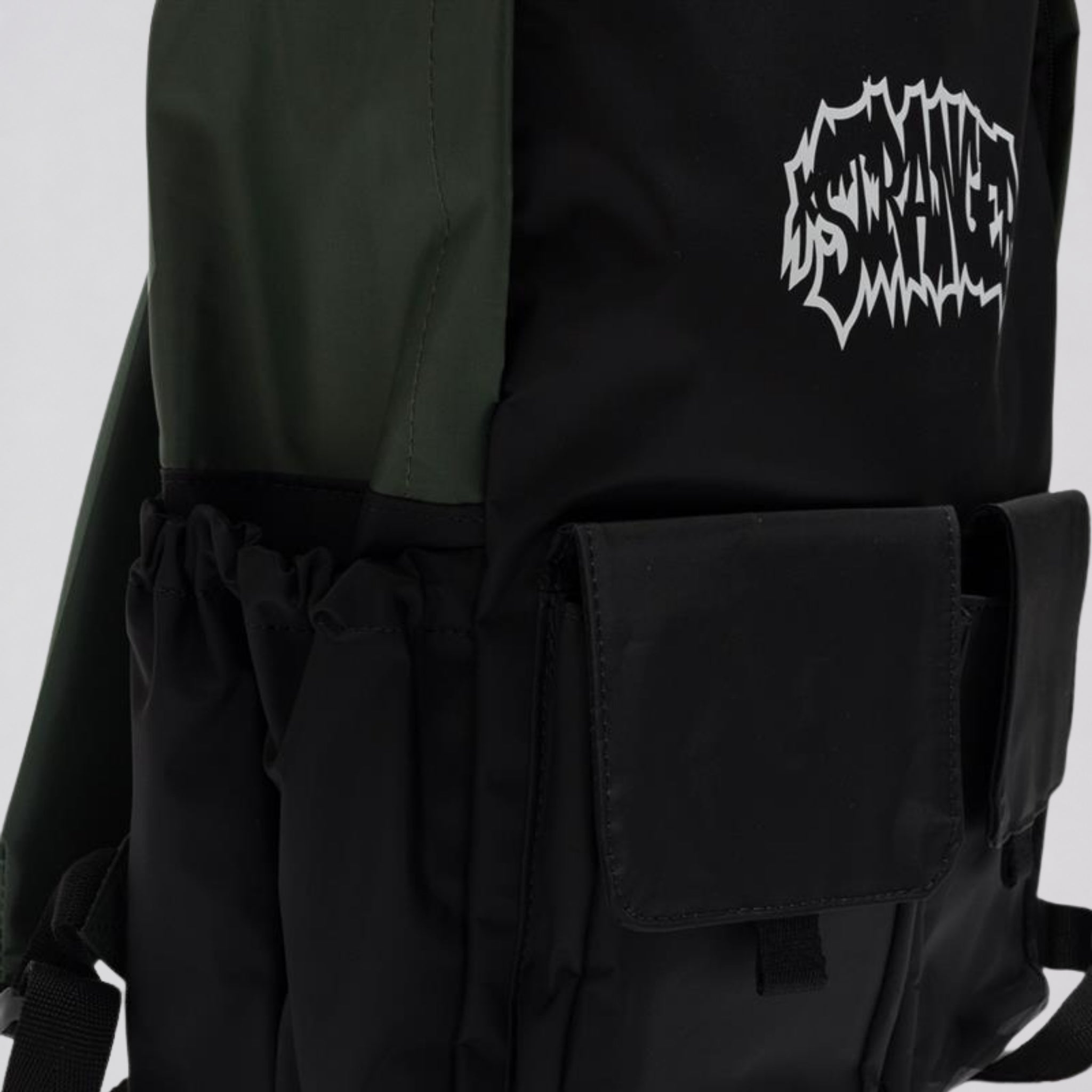 Mochila Stranger STR Company Preta e Verde