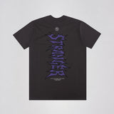 Camiseta Stranger Vertical Spikes Chumbo