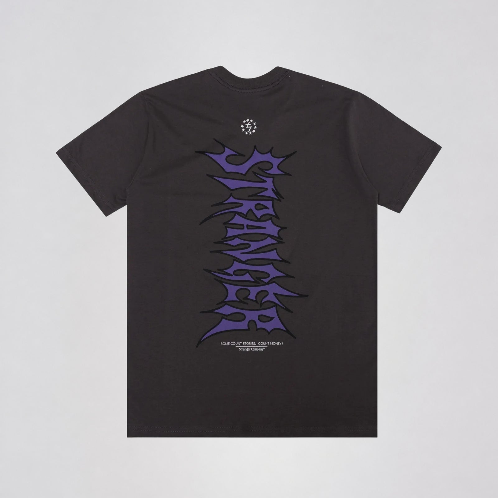 Camiseta Stranger Vertical Spikes Chumbo