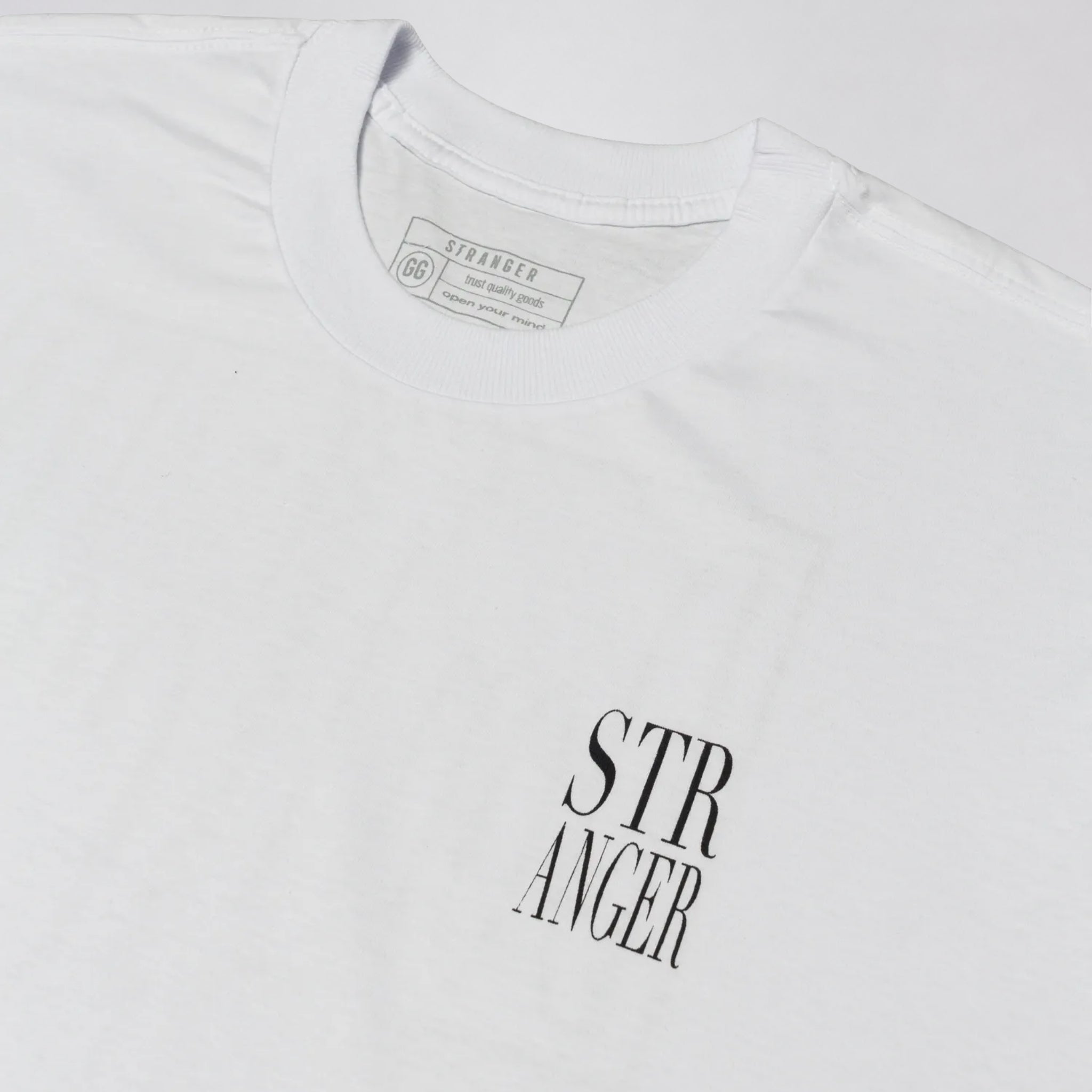 Camiseta Stranger Don't Call Me Branco