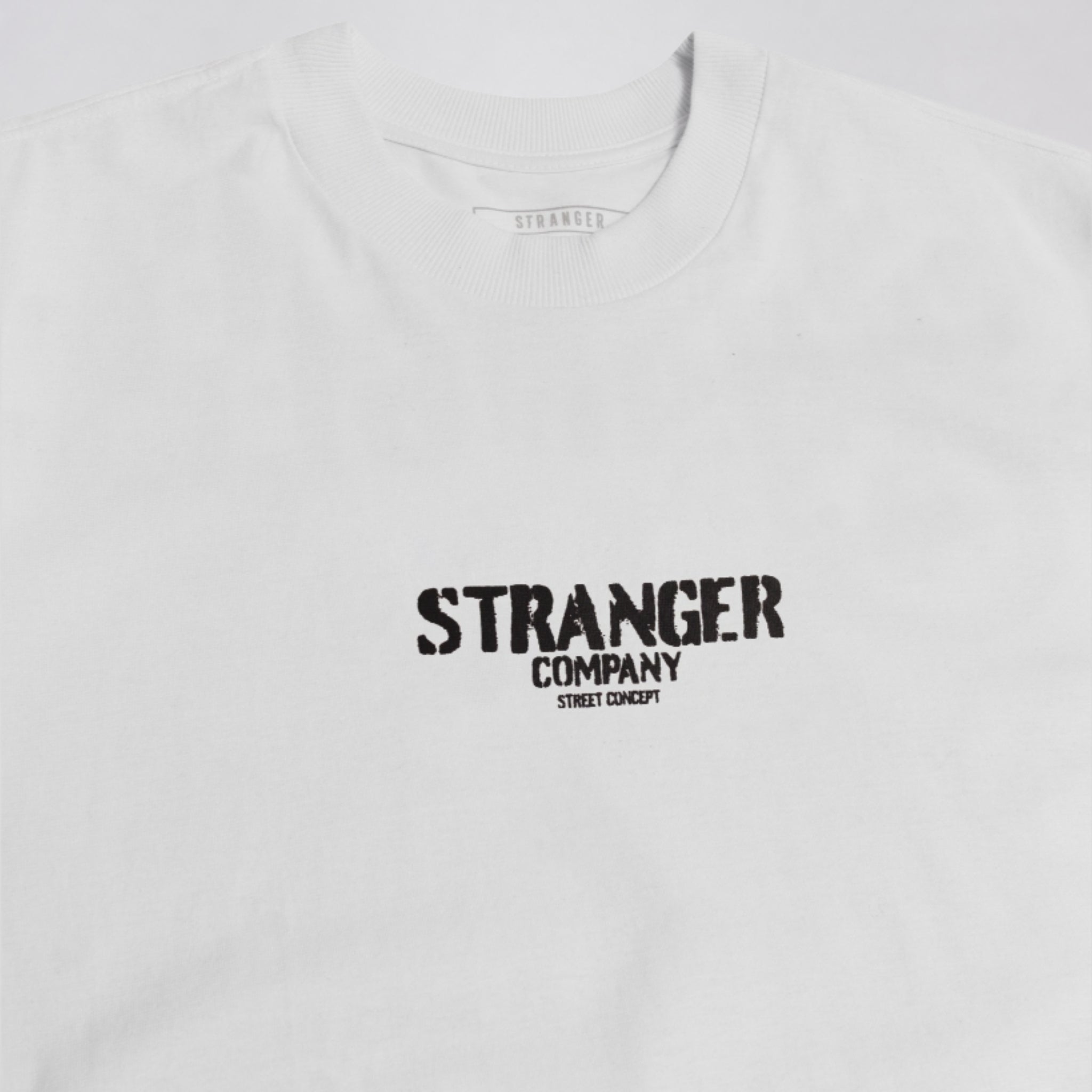 Camiseta Stranger Criminal Engineering Branco